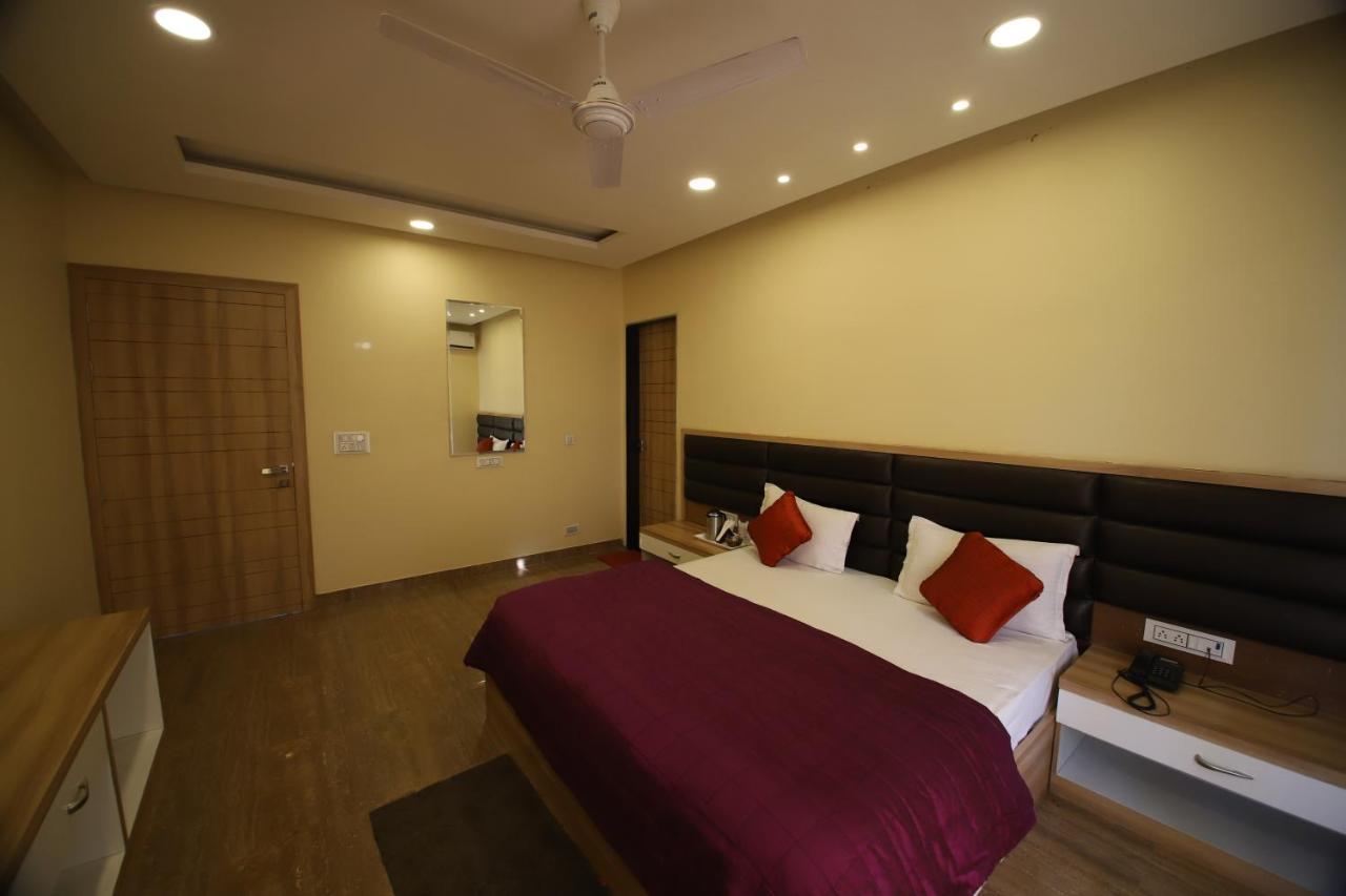 Virat Resorts, Sariska Rajasthan Bairāt Екстериор снимка