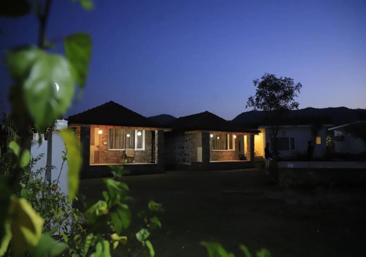 Virat Resorts, Sariska Rajasthan Bairāt Екстериор снимка