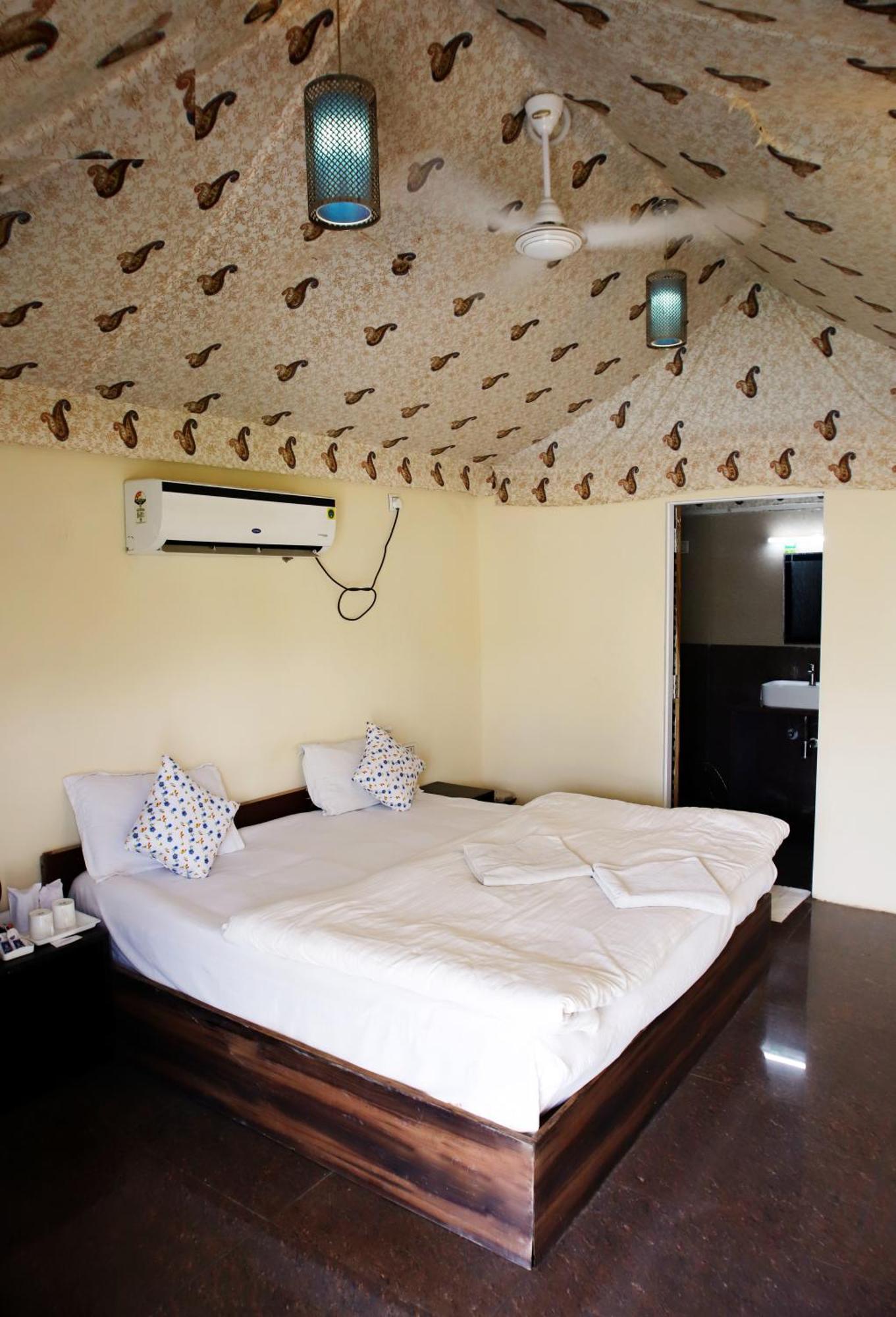 Virat Resorts, Sariska Rajasthan Bairāt Екстериор снимка
