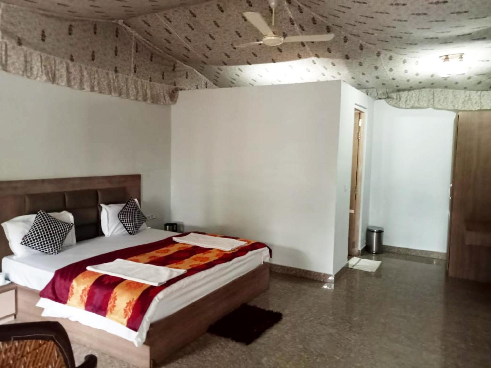 Virat Resorts, Sariska Rajasthan Bairāt Екстериор снимка