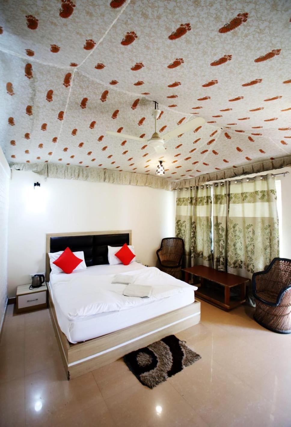 Virat Resorts, Sariska Rajasthan Bairāt Екстериор снимка